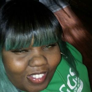 Meet your Posher, Jamesetta